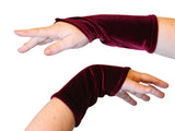 The VM Short Velvet Pointe Gloves